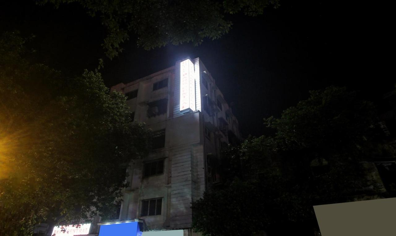 Hotel Park Central Kolkata Exterior photo